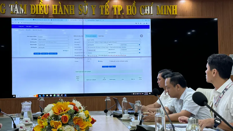 Tổ công tác đặc biệt của Sở Y tế TPHCM cung cấp thông tin xử lý hành chính các cơ sở vi phạm pháp luật trong lĩnh vực y tế lên cổng thông tin doanh nghiệp thành phố