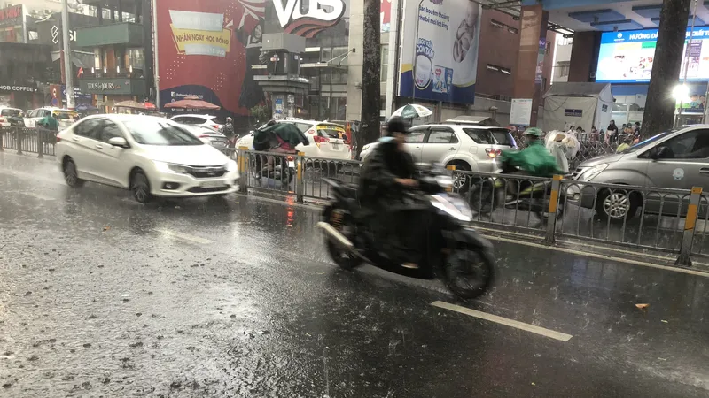 Chiều tối nay, TPHCM sẽ mưa lớn