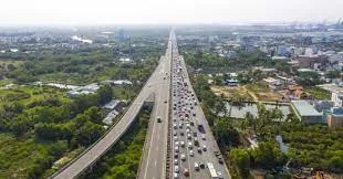 Sớm triển khai 5 tuyến đường kết nối TPHCM và Long An 