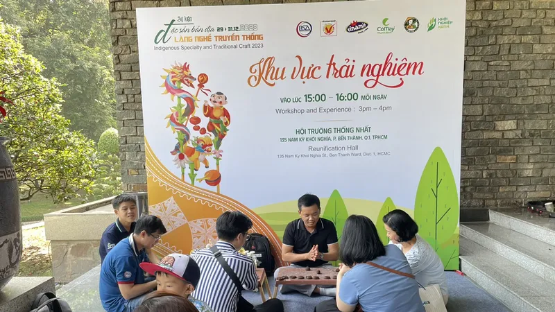 Trải nghiệm thú vị với chương trình Đặc sản bản địa – Làng nghề truyền thống