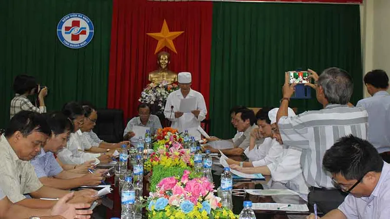Họp báo nguyên nhân tử vong bệnh nhân phẫu thuật lấy dụng cụ chỉnh hình