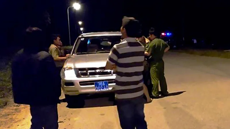 Truy tìm đối tượng tạt axit vào cặp đôi Việt Kiều về quê ăn tết