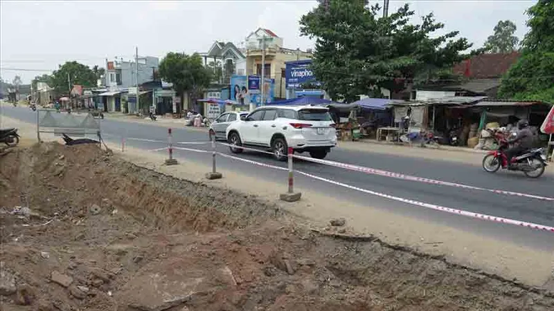 Quảng Ngãi: Nâng cấp Quốc lộ 1A, ba năm chưa xong