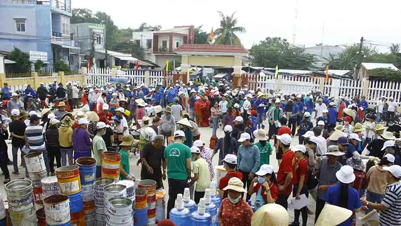 400 giờ đồng hành cùng “Tử tế với Sa Cần”(Quảng Ngãi)
