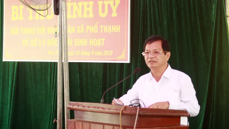 Bí thư Tỉnh ủy Quảng Ngãi đối thoại với nhân dân Phổ Thạnh về xử lý rác thải
