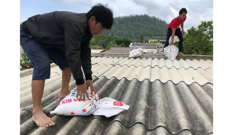 Các doanh nghiệp ở Quảng Ngãi xem xét cho người lao động tạm thời nghỉ việc từ ngày 28 đến 29-10