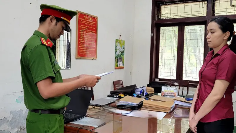 Bắt đối tượng lừa đảo