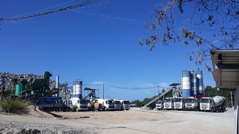 Quảng Ngãi: Xử phạt doanh nghiệp hơn 286 triệu do xây trạm trộn bê tông trên đất rừng thu lợi bất hợp pháp
