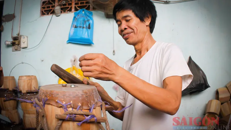 Nghề làm trống Đọi Tam phục vụ Tết Trung thu ở xứ Quảng