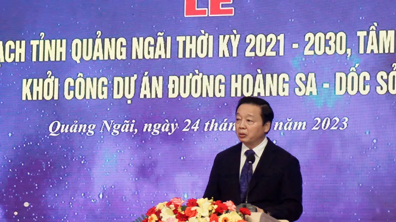 Công bố Quy hoạch tỉnh Quảng Ngãi và khởi công dự án đường Hoàng Sa - Dốc Sỏi