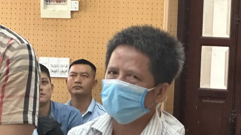Nhận hối lộ làm giả giám định, Giám đốc Trung tâm Pháp y Quảng Ngãi lĩnh án