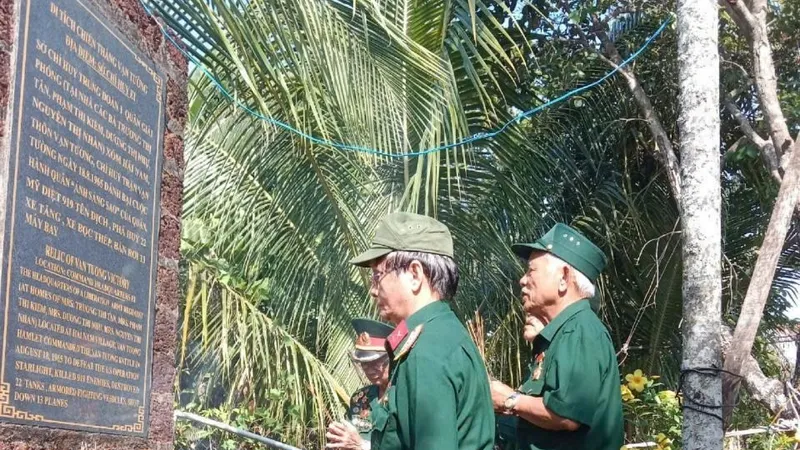 Lễ giỗ tưởng niệm các anh hùng liệt sĩ trong Chiến thắng Vạn Tường