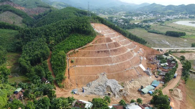 Quảng Ngãi: Cận cảnh kè chống sạt lở Van Cà Vãi 14 tỷ đồng