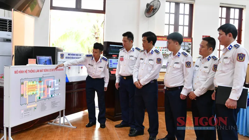 Vùng Cảnh sát biển 2 khai mạc hội thi mô hình học cụ, phần mềm ứng dụng, mô phỏng