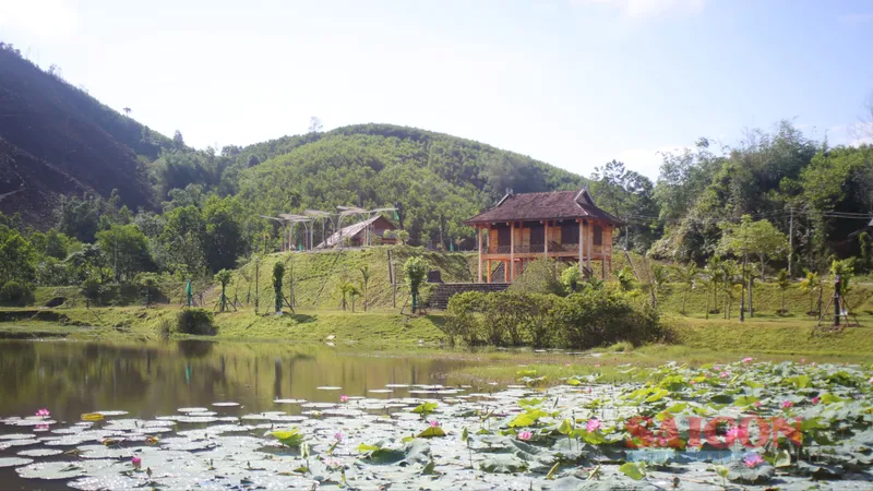 Ao cá Bác Hồ trong văn hóa người H’rê, Quảng Ngãi