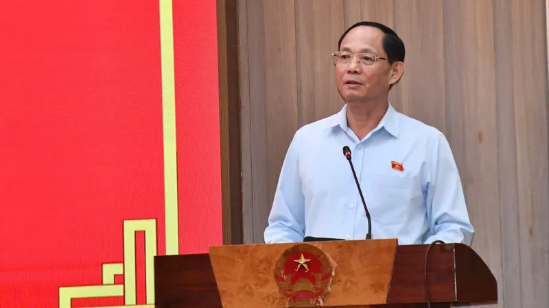Phó Chủ tịch Quốc hội Trần Quang Phương làm việc tại tỉnh Quảng Ngãi