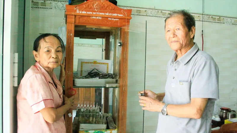 Những kỷ vật và hồi ức của vợ chồng y sĩ thời chiến