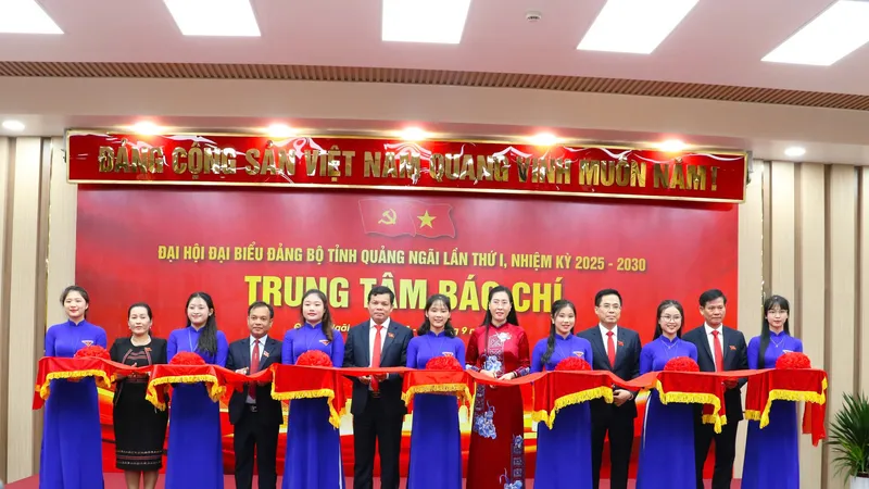 Khai trương Trung tâm báo chí phục vụ Đại hội Đảng bộ tỉnh Quảng Ngãi lần thứ I