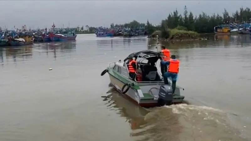 Thanh niên mất tích khi chạy ghe về cảng Sa Kỳ