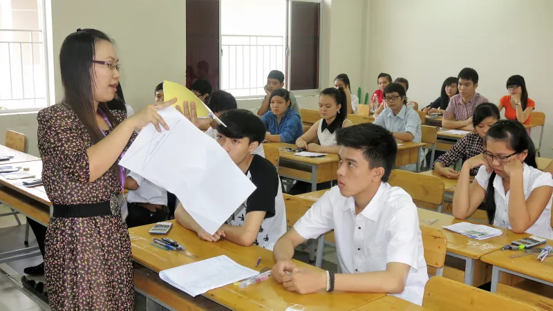 Thí sinh dự thi vào Trường ĐH Luật TPHCM