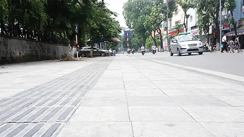 Viên gạch lát đường