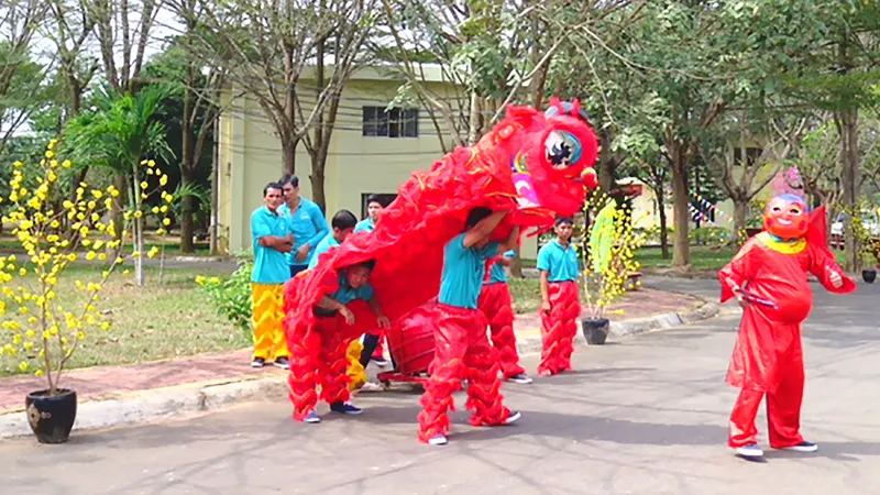 Rộn ràng tết ở “gia đình thứ hai”
