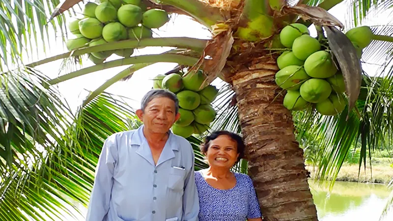 Của ăn của để từ nuôi tôm