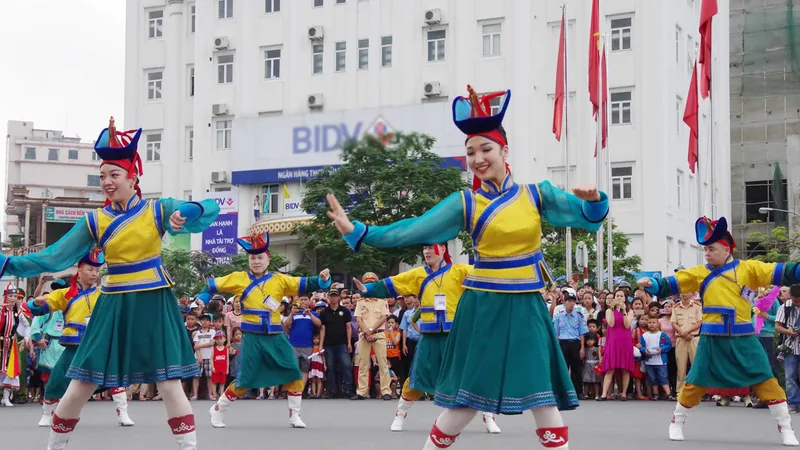 Festival Huế mê hoặc khán giả