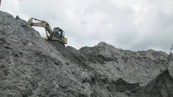 Để tro xỉ nhiệt điện thành sản phẩm hàng hóa