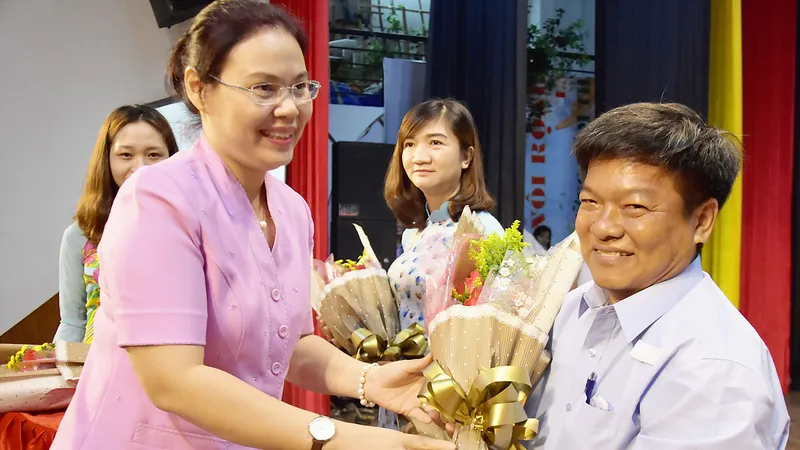 Thầm lặng tỏa sáng