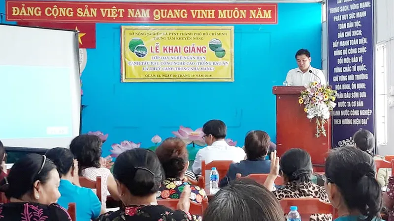 Lớp dạy nghề ứng dụng công nghệ cao