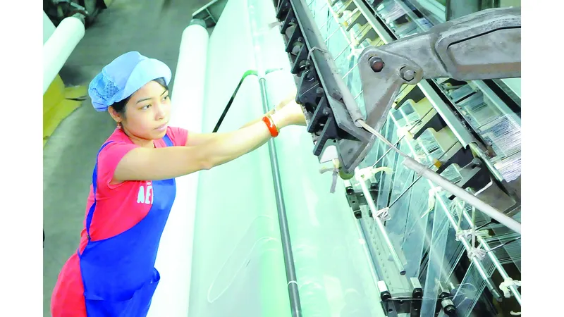Ngành dệt may về đích sớm