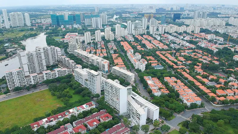 Siết tín dụng bất động sản - việc phải làm