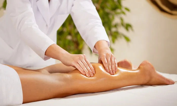 Cấm đưa lao động Việt Nam ra nước ngoài làm nghề massage