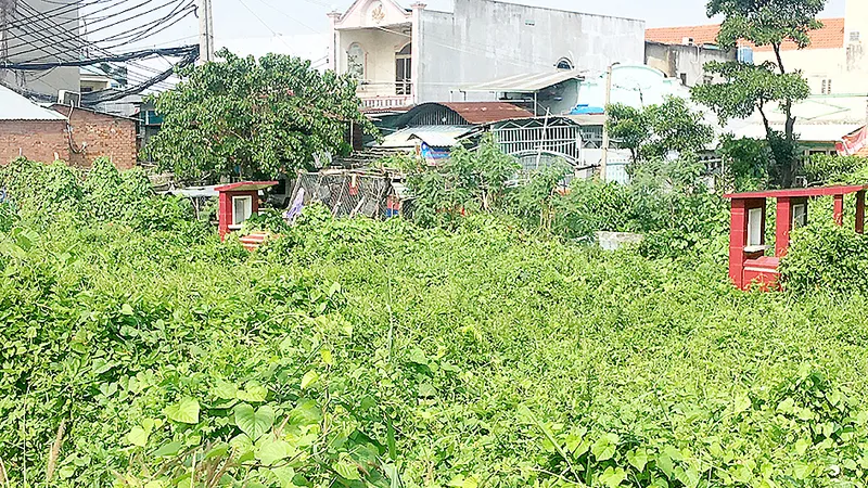 Khu dân cư ô nhiễm nặng