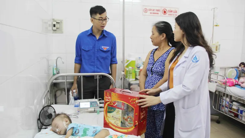 Sưởi ấm những mảnh đời bất hạnh