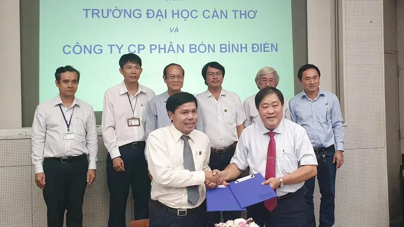 Công ty Bình Điền và ĐH Cần Thơ hợp tác hỗ trợ cho nông dân ĐBSCL