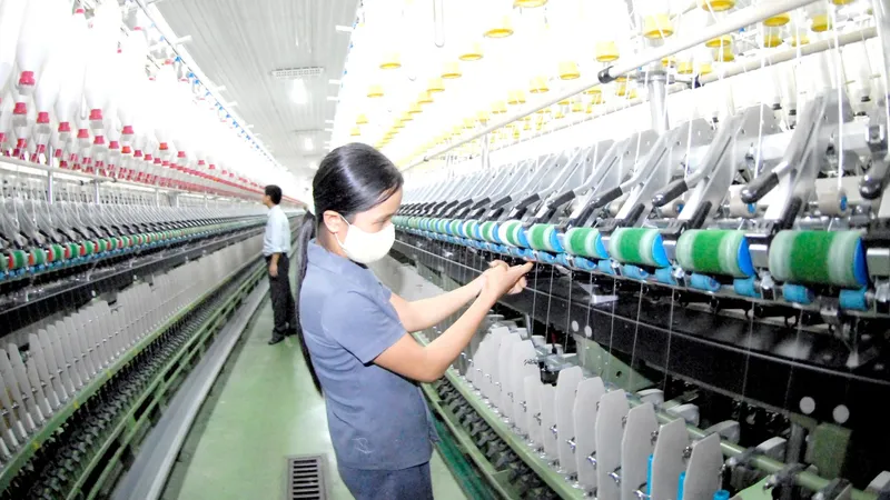 Vốn ngoại dệt may ồ ạt vào Việt Nam