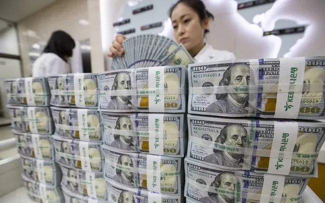 Tỷ giá VND/USD tăng gần 1%