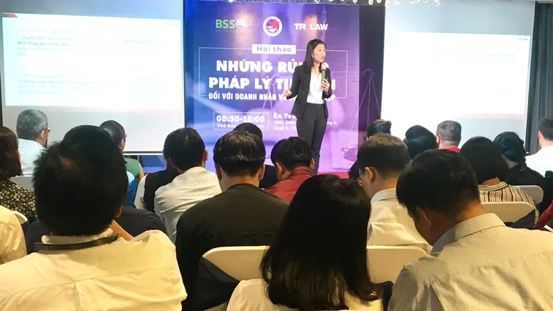 Doanh nghiệp nhỏ và vừa tại TPHCM tham dự một buổi hội thảo do Hiệp hội Doanh nhân trẻ TPHCM tổ chức 
