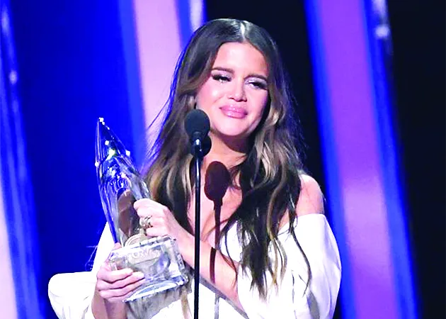 Giải Album của năm đã thuộc về Maren Morris với album Girl.