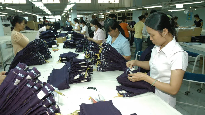 Dệt may chưa tận dụng được nhiều lợi thế của FTA để xuất khẩu. Ảnh: THÀNH TRÍ
