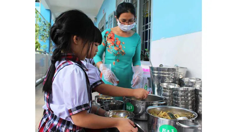 Lai Châu: Nâng cao chất lượng bữa ăn bán trú