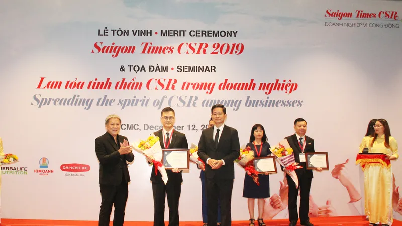 Dai-ichi Life Việt Nam: “Doanh nghiệp vì Cộng đồng - Saigon Times CSR 2019” 