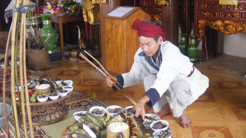 Trong mâm cơm lễ của đồng bào Thái luôn có món cá mát