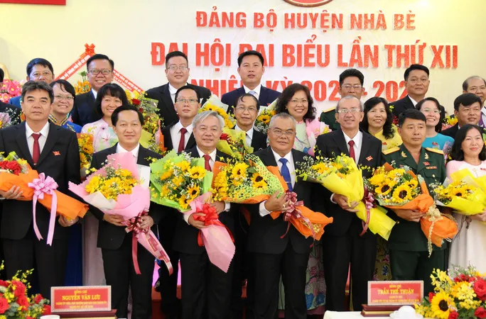 Đồng chí Dương Thế Trung đắc cử Bí thư Huyện ủy huyện Nhà Bè