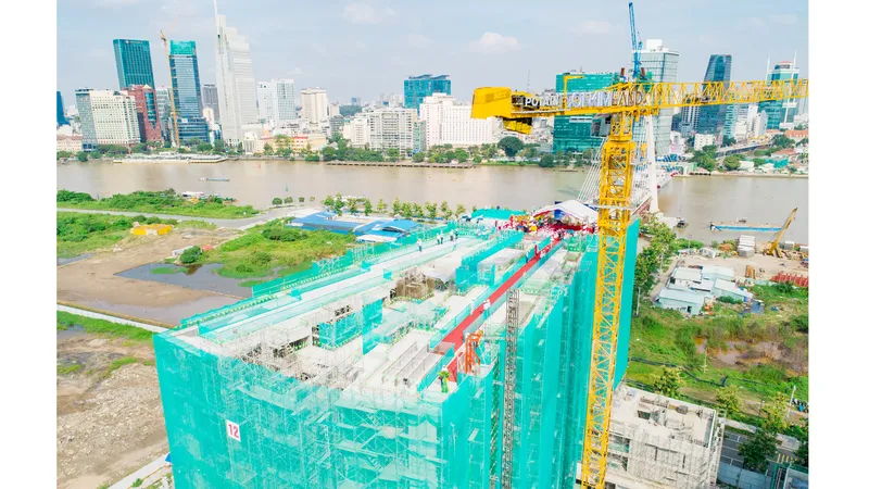 SonKim Land tổ chức lễ cất nóc dự án The Galleria Residence