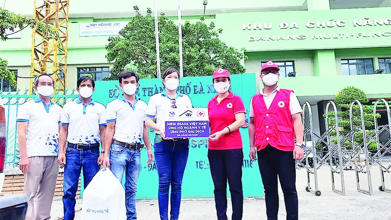 Quỹ Chăm sóc sức khỏe gia đình Việt Nam chung tay cùng ngành y tế ứng phó dịch COVID-19