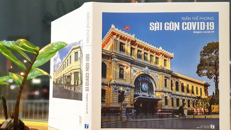 Ra mắt sách và triển lãm ảnh Sài Gòn Covid-19