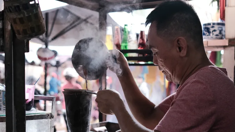 Sài Gòn cà phê sữa đá